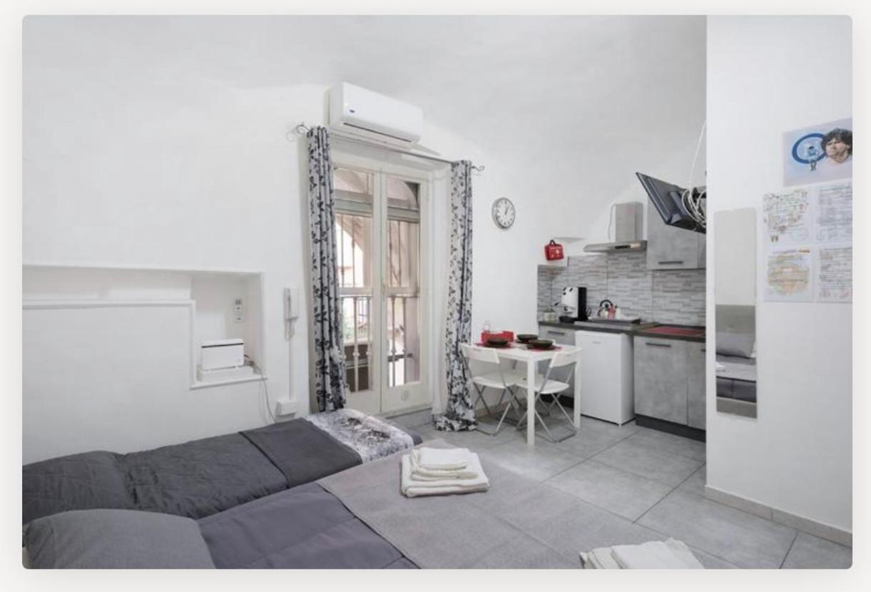 Holiday Tarsia Vicino Piazza Dante - Toledo Appartement Napels